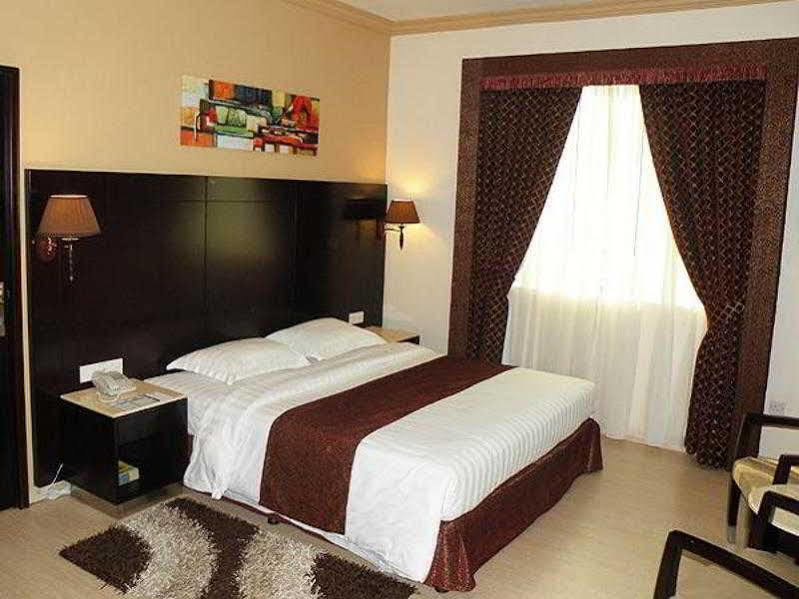 Signature Inn Deira - Free Parking Dubai Dış mekan fotoğraf